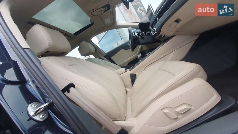 Седан Audi A4 2018 в Киеве