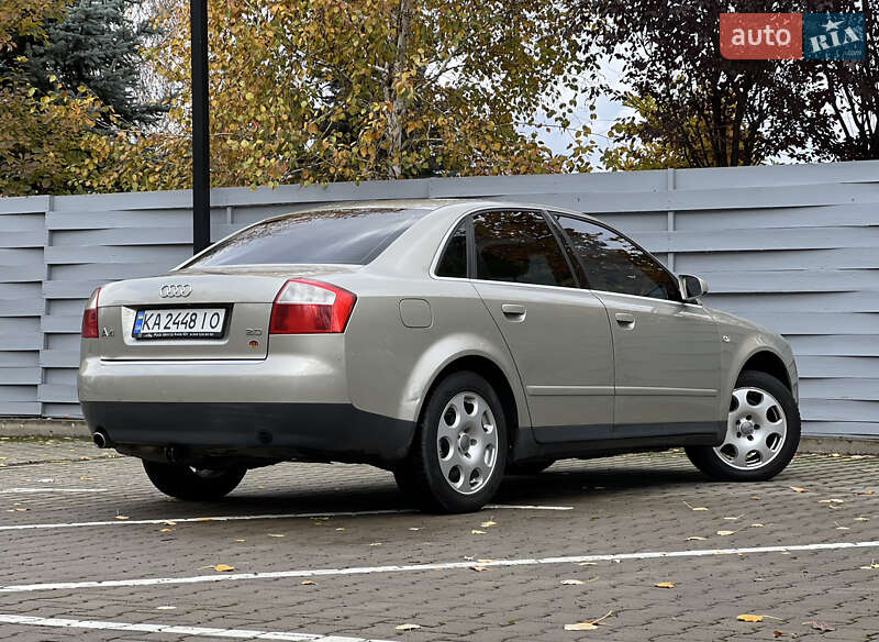 Седан Audi A4 2003 в Києві