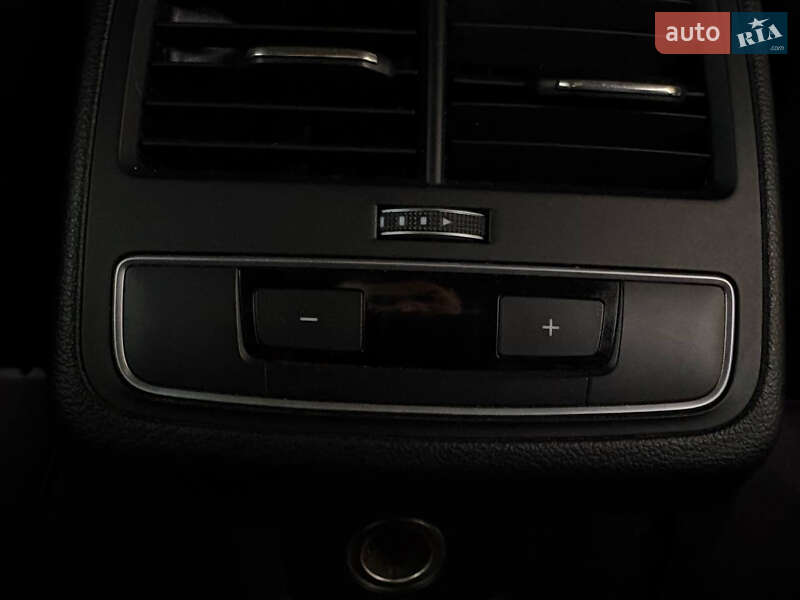 Седан Audi A4 2016 в Львові фото 19 Седан Audi A4 2016 в Львові