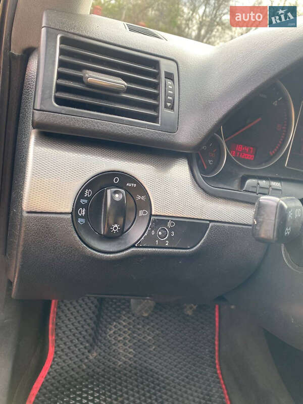 Седан Audi A4 2001 в Хмельницком фото 21 Седан Audi A4 2001 в Хмельницком