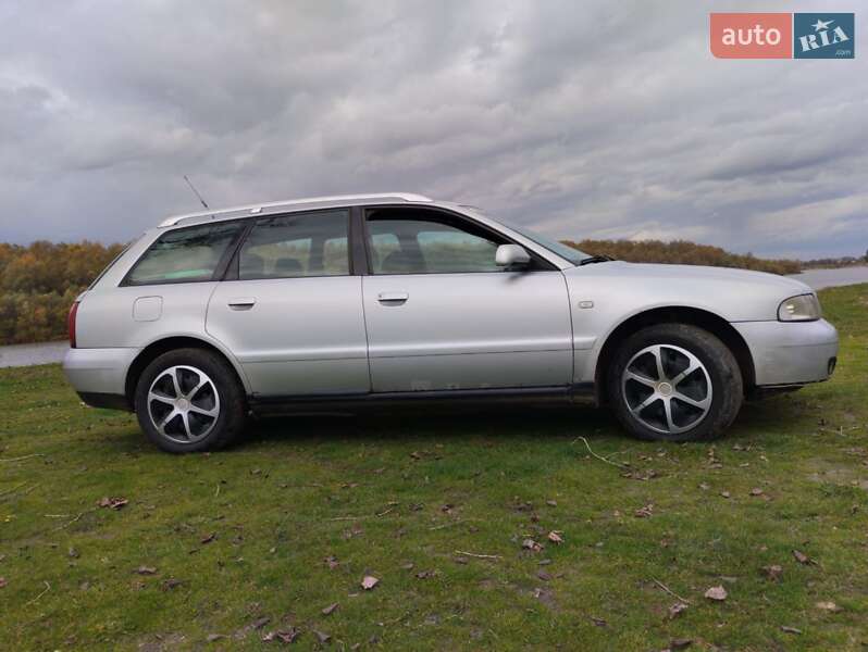 Універсал Audi A4 2000 в Чернігові фото 3 Універсал Audi A4 2000 в Чернігові