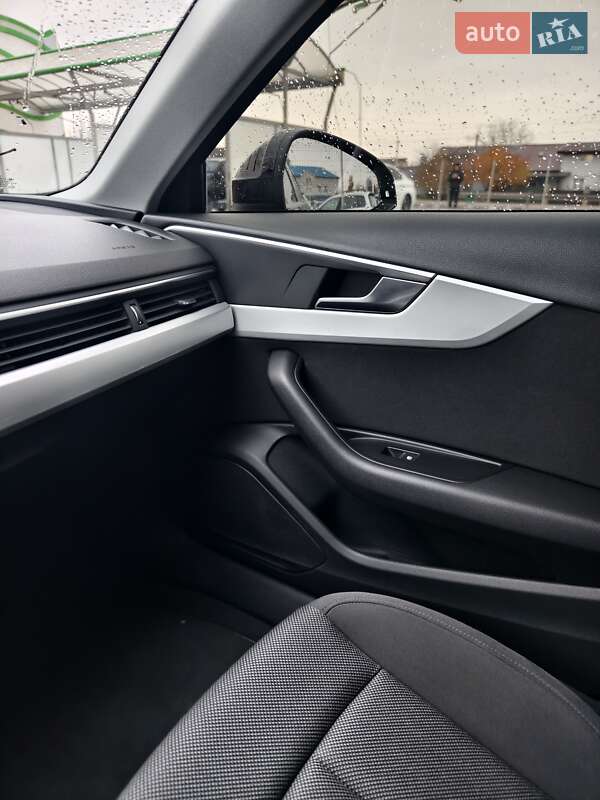 Універсал Audi A4 2017 в Нововолинську фото 9 Універсал Audi A4 2017 в Нововолинську