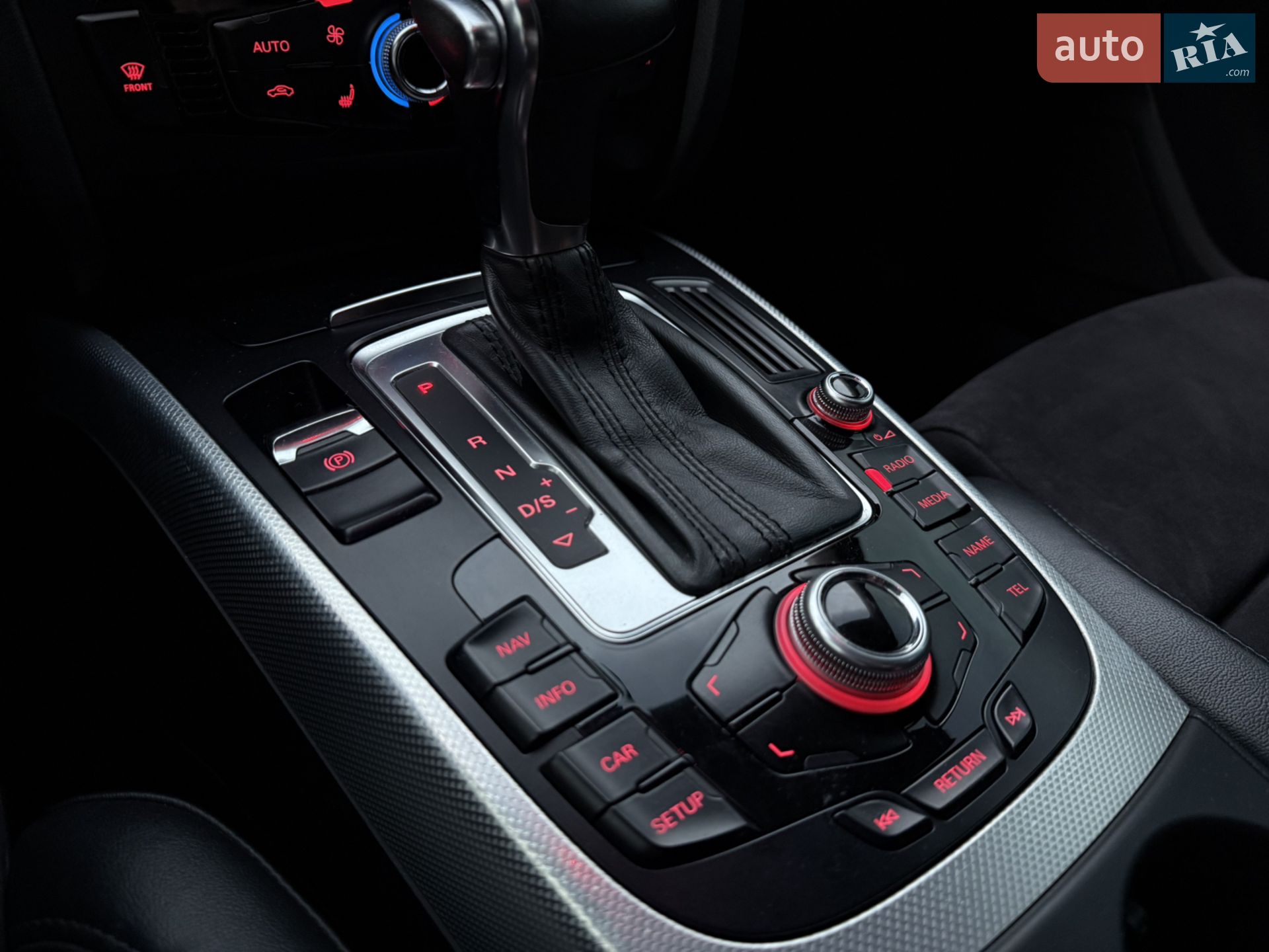 2013 Audi A4 - мініатюра 18