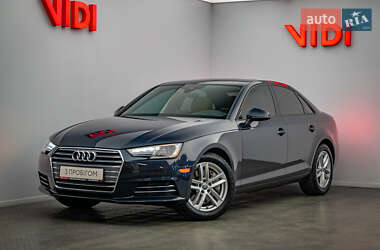 Седан Audi A4 2016 в Киеве