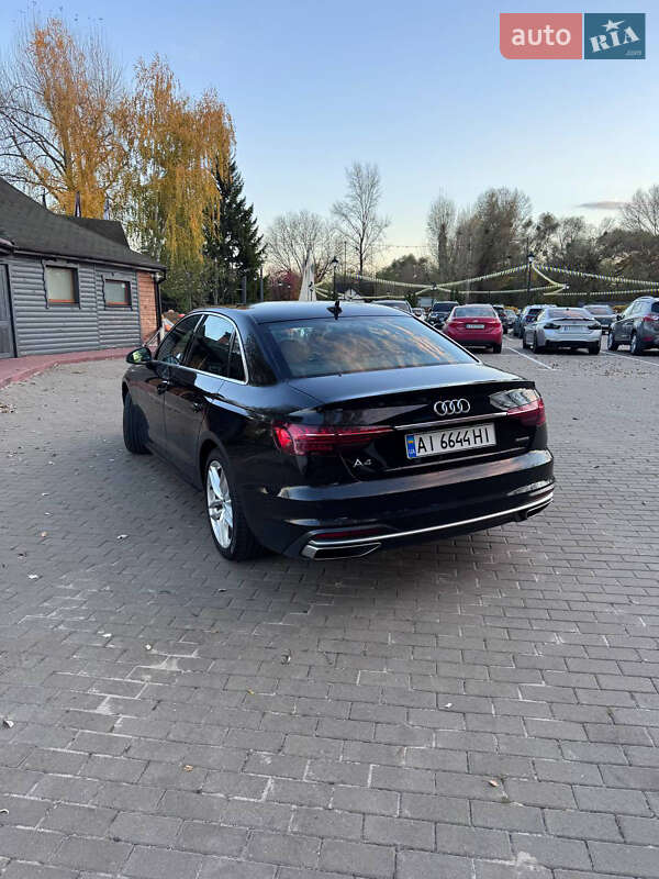 Седан Audi A4 2020 в Киеве