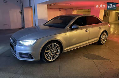 Седан Audi A4 2018 в Києві