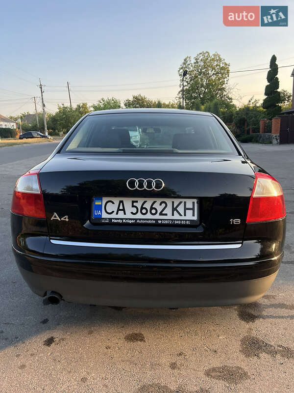 Седан Audi A4 2002 в Звенигородке