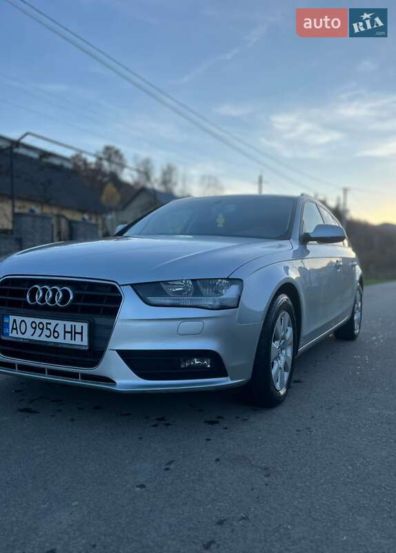 Универсал Audi A4 2012 в Тячеве
