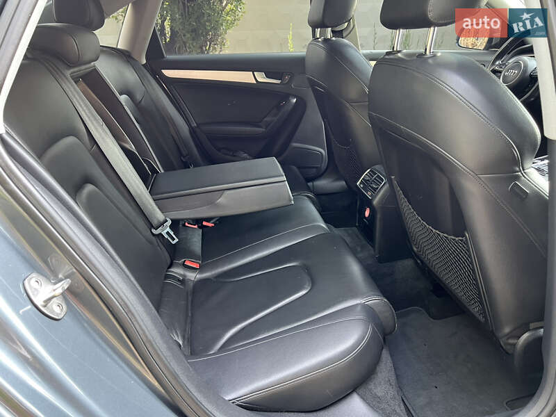 Седан Audi A4 2012 в Києві фото 23 Седан Audi A4 2012 в Києві