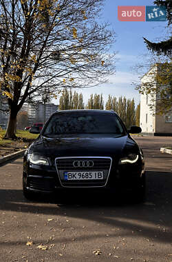 Универсал Audi A4 2011 в Ровно