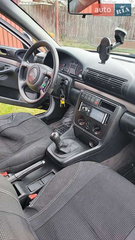 Седан Audi A4 1998 в Яворове фото 4 Седан Audi A4 1998 в Яворове