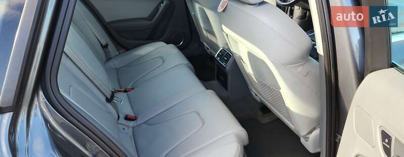 Седан Audi A4 2014 в Києві