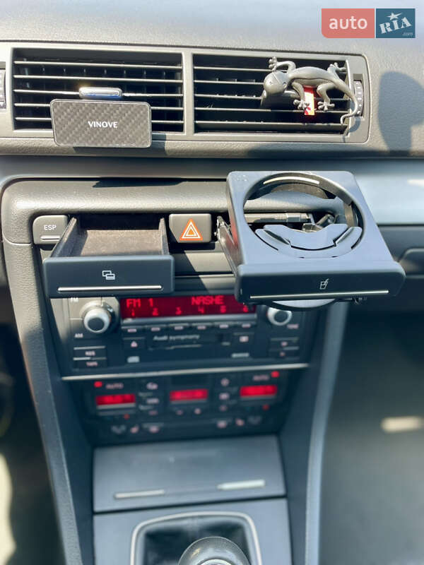 Седан Audi A4 2006 в Староконстантинове