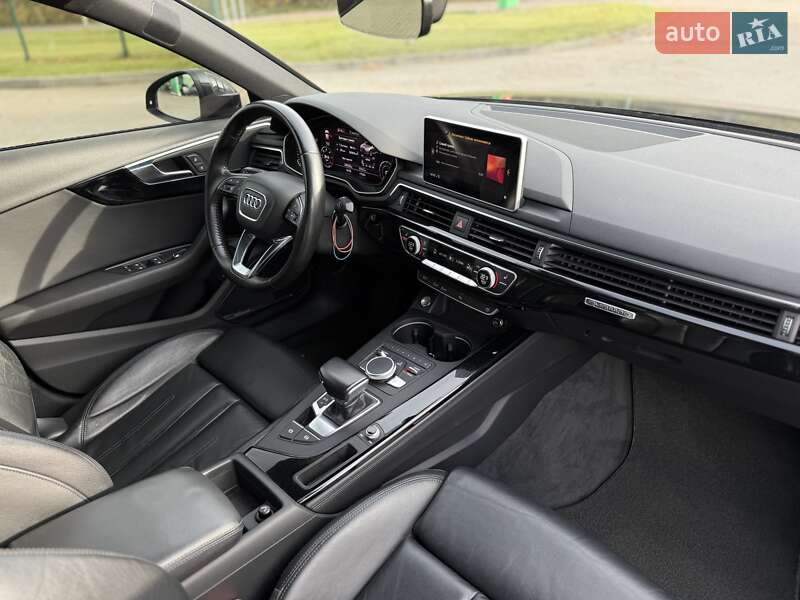 Седан Audi A4 2016 в Радивиліві