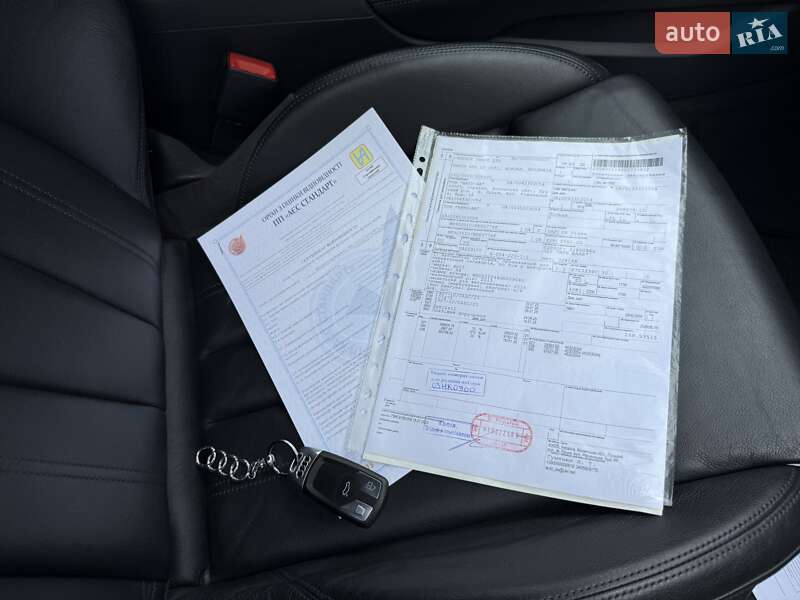 Седан Audi A4 2016 в Радивиліві