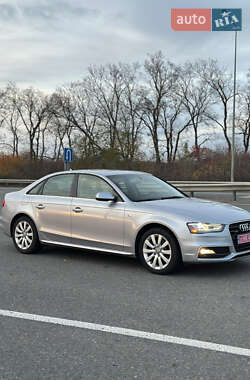 Седан Audi A4 2014 в Полтаве