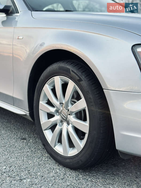 Седан Audi A4 2014 в Полтаве
