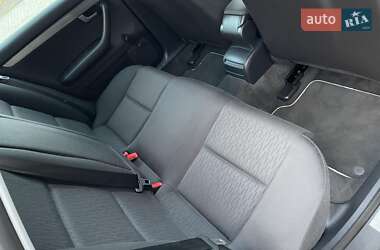 Седан Audi A4 2005 в Каменском