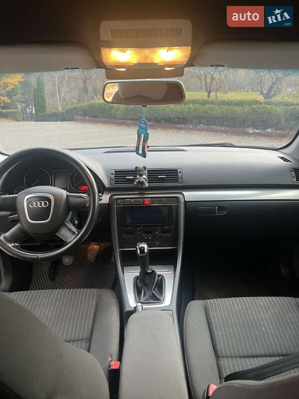 Седан Audi A4 2005 в Косове фото 18 Седан Audi A4 2005 в Косове