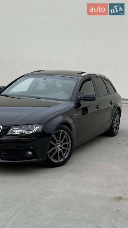Универсал Audi A4 2011 в Луцке