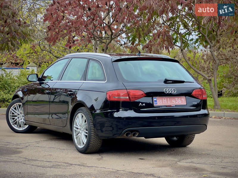 Универсал Audi A4 2011 в Смеле