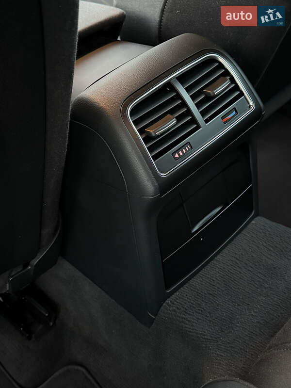 Универсал Audi A4 2011 в Смеле