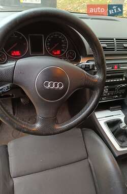 Универсал Audi A4 2002 в Киеве