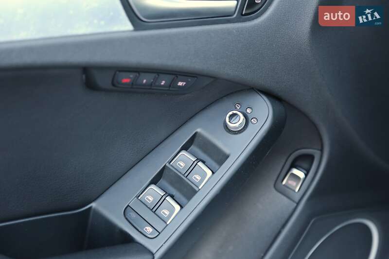Седан Audi A4 2012 в Киеве фото 22 Седан Audi A4 2012 в Киеве