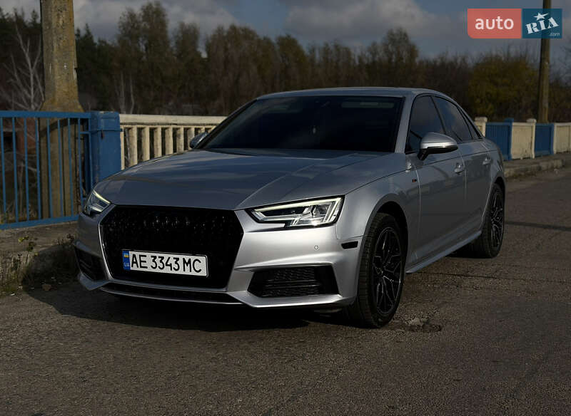 Audi A4 2018 Audi A4 2018