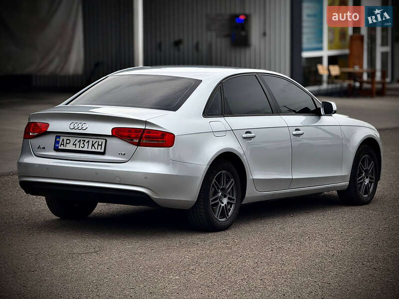 Седан Audi A4 2012 в Запорожье
