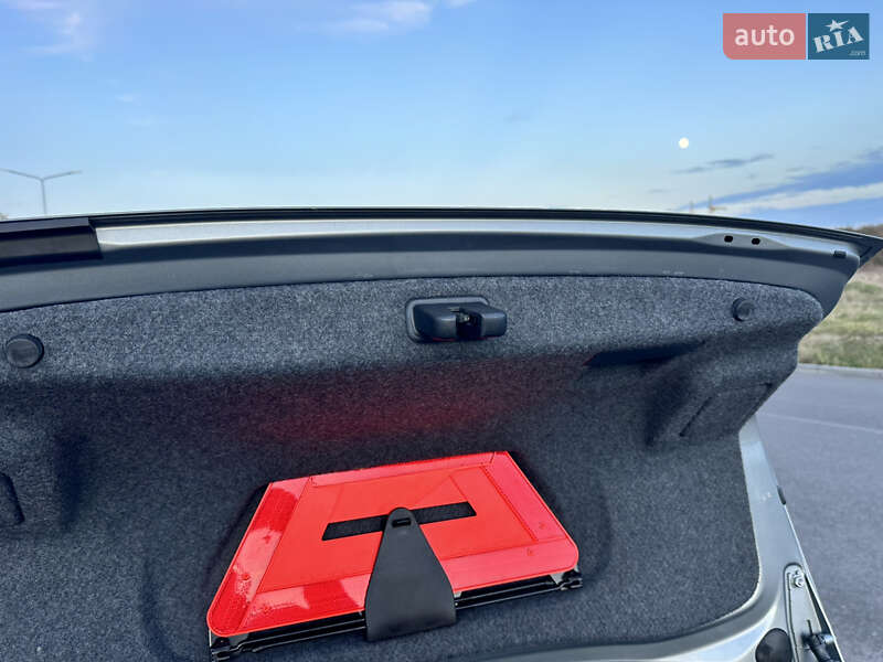 Седан Audi A4 2006 в Вінниці