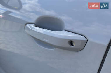 Седан Audi A4 2020 в Мукачево