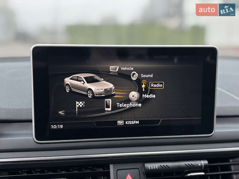 Седан Audi A4 2017 в Києві