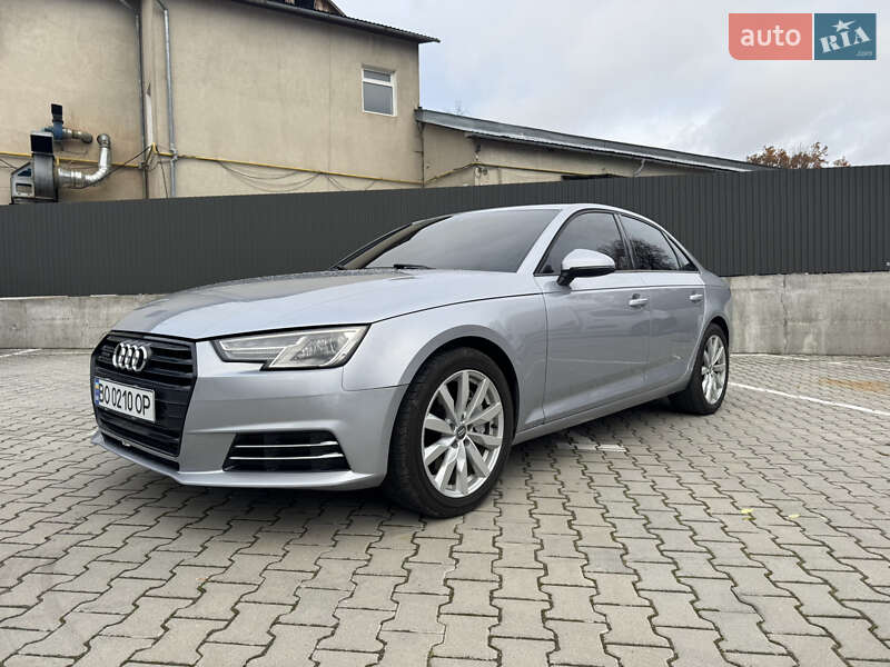 Седан Audi A4 2016 в Тернополі