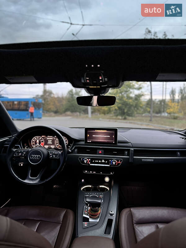 Седан Audi A4 2016 в Краматорске