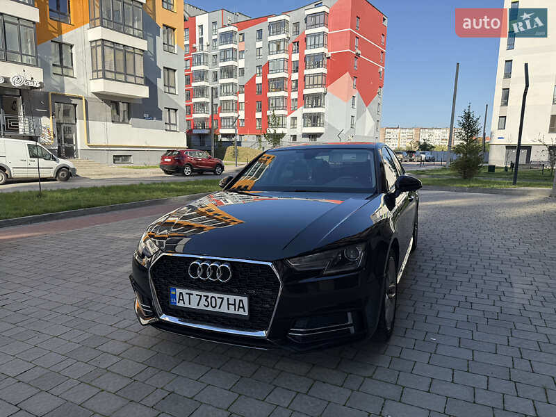 Седан Audi A4 2016 в Івано-Франківську