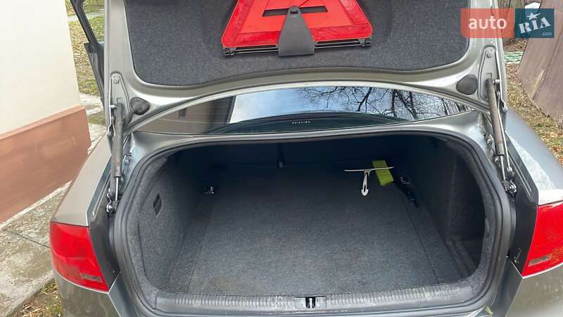 Седан Audi A4 2006 в Львові фото 12 Седан Audi A4 2006 в Львові
