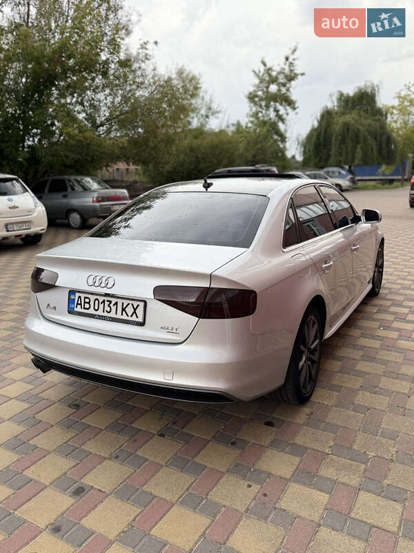 Седан Audi A4 2014 в Гайсине