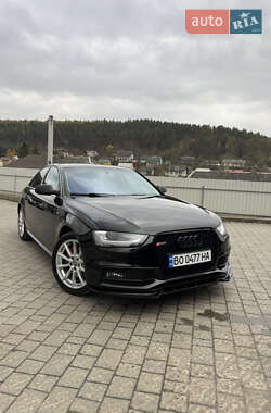 Седан Audi A4 2015 в Бучаче