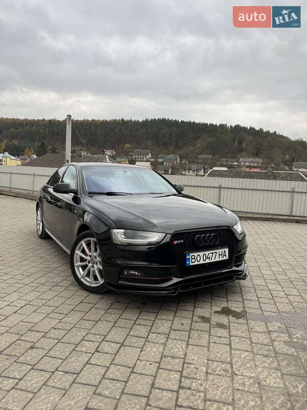 Седан Audi A4 2015 в Бучачі