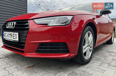 Седан Audi A4 2018 в Луцке