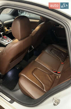 Седан Audi A4 2014 в Житомире