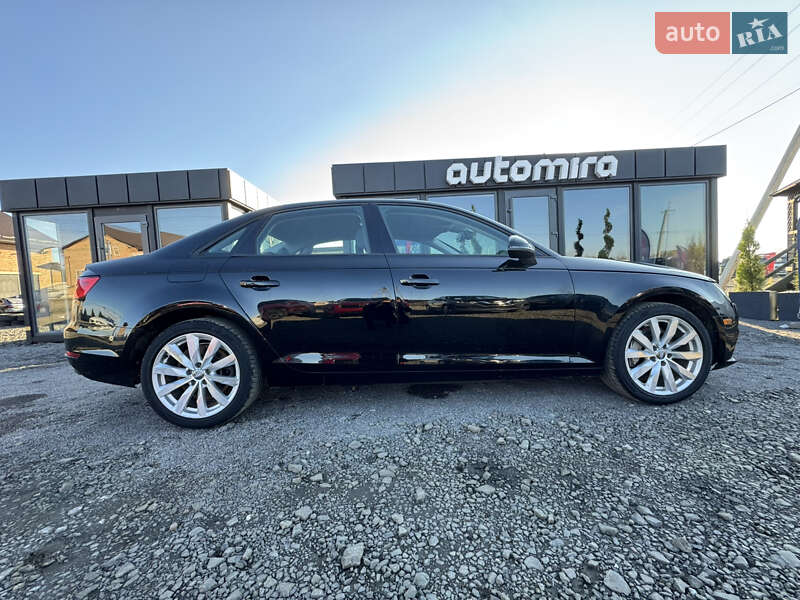 Седан Audi A4 2017 в Луцьку