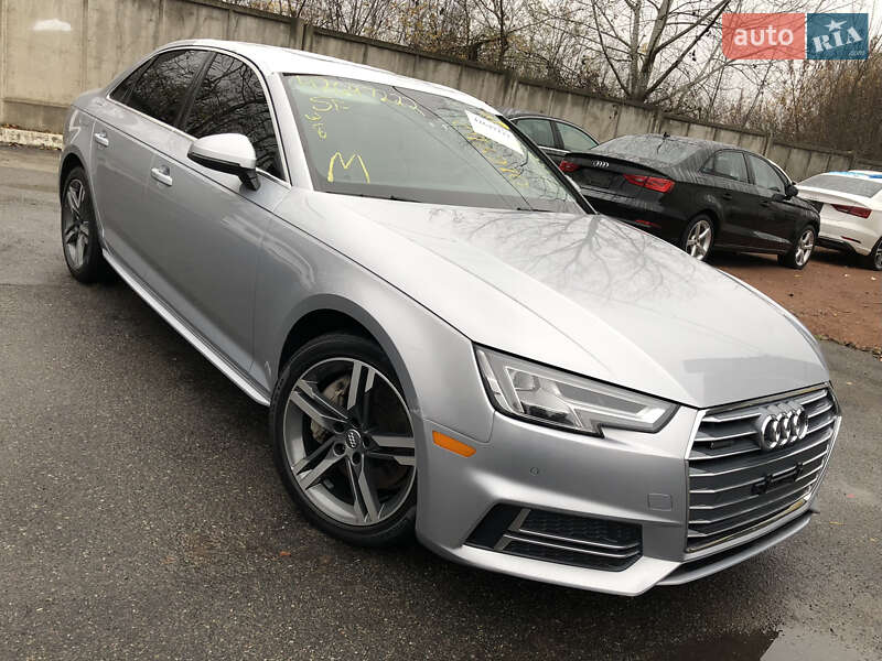 Седан Audi A4 2018 в Ирпене
