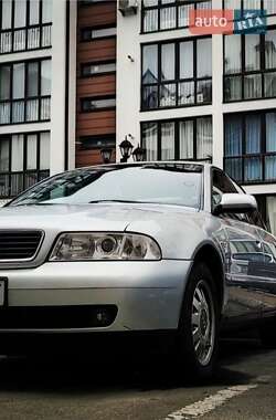 Седан Audi A4 2000 в Києві