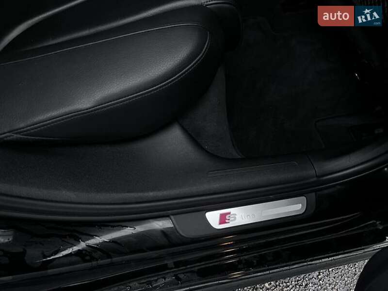 Седан Audi A4 2016 в Одесі