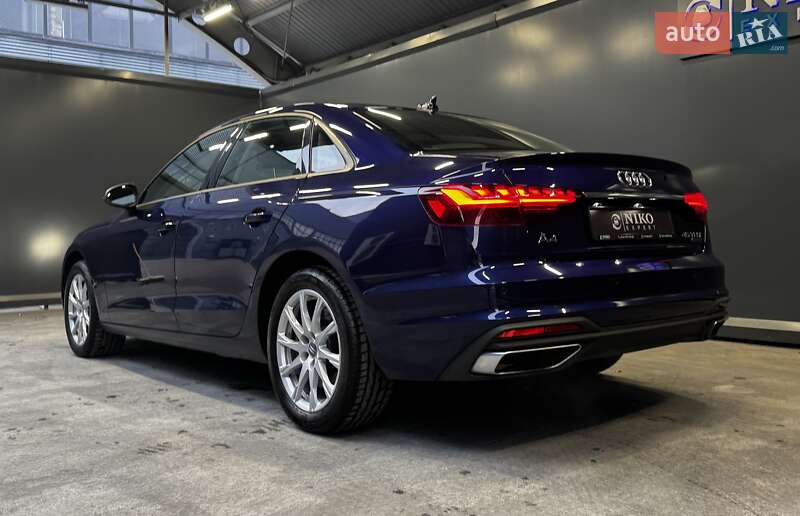 Седан Audi A4 2020 в Києві