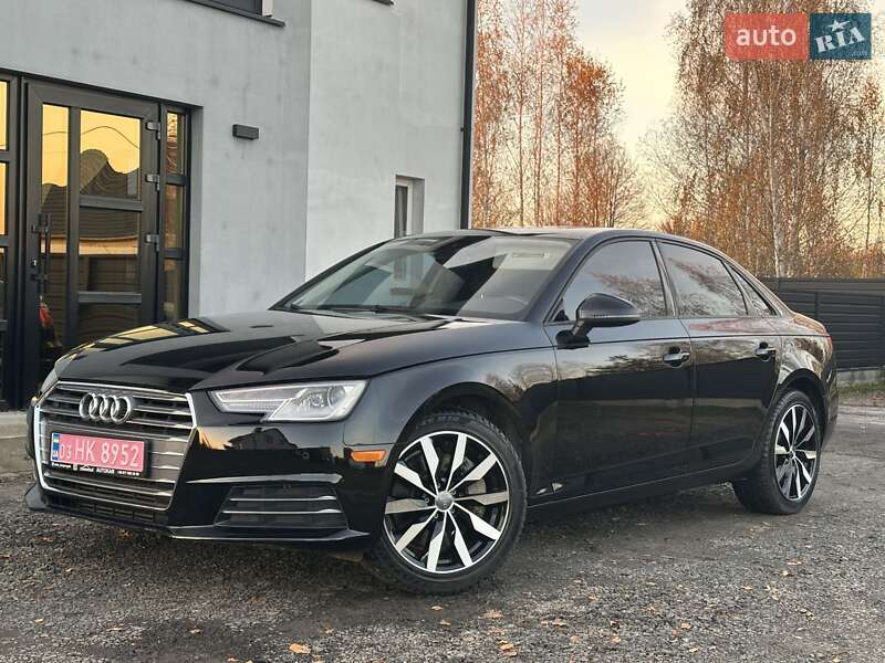 Седан Audi A4 2017 в Любешові
