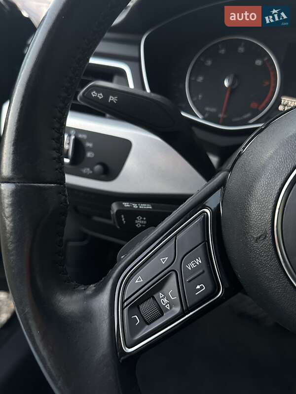 Седан Audi A4 2017 в Любешові