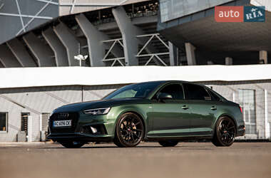 Седан Audi A4 2018 в Львове